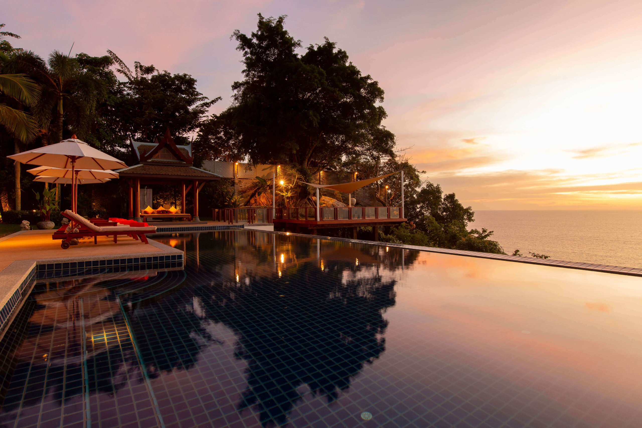 Experience the sensational beauty of sunset at Villa Talaefun